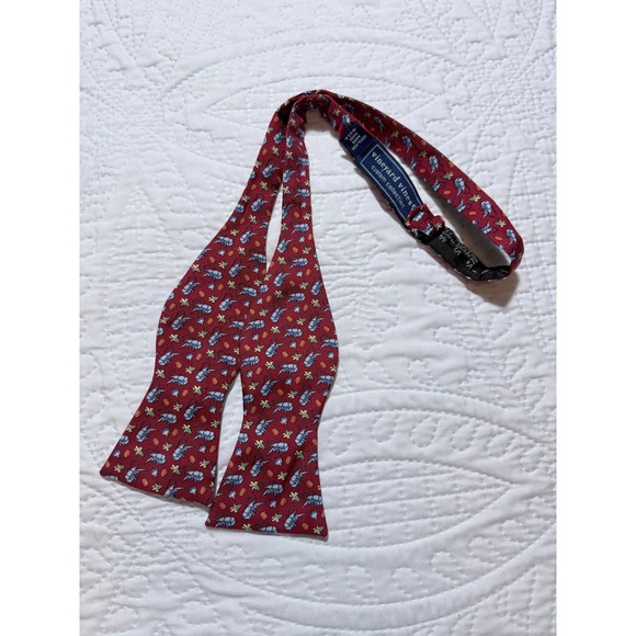 Vineyard Vines Men's Custom Collection Silk Bow Tie Lobster Boil Print Red - Picture 1 of 3